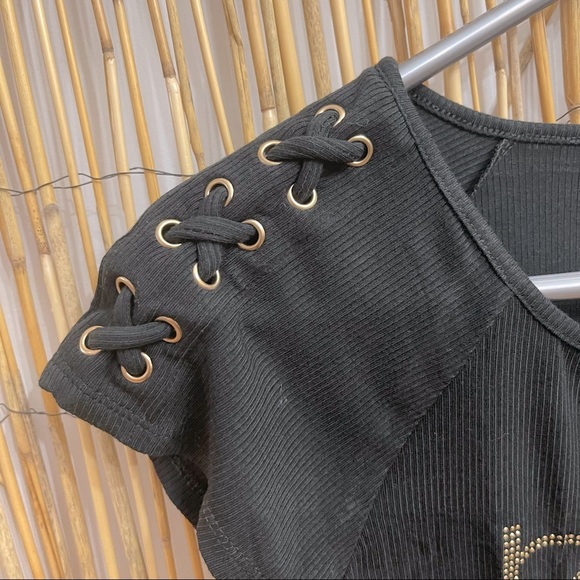 NWT Bebe Women’s Black T-shirt & Gold Rhinestone Logo Size Small - Picture 6 of 8